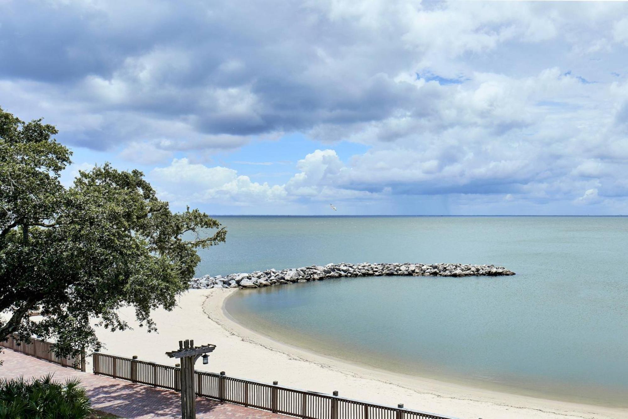 Grand Hotel Golf Resort & Spa, Autograph Collection Point Clear Exterior photo