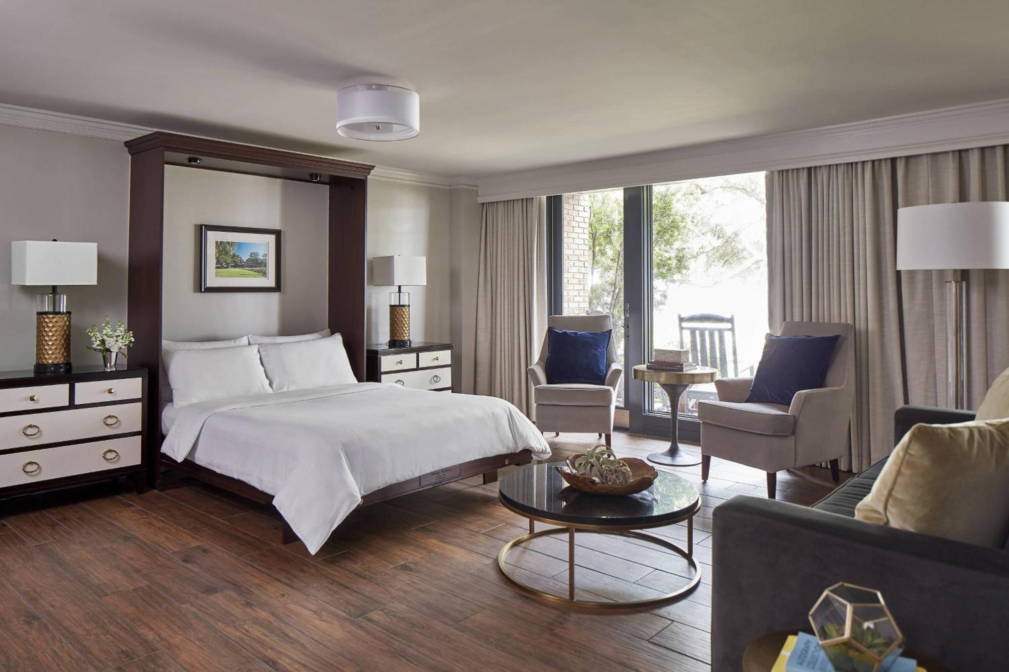 Grand Hotel Golf Resort & Spa, Autograph Collection Point Clear Exterior photo