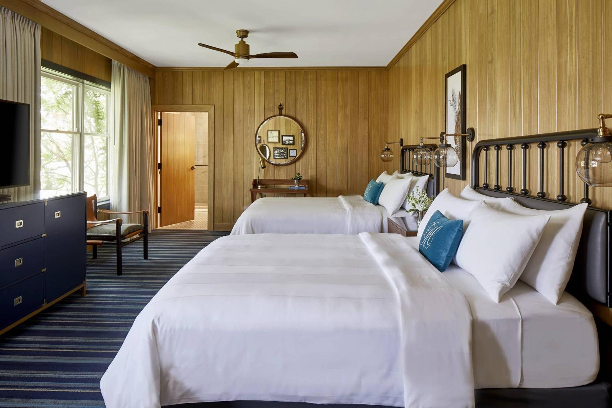 Grand Hotel Golf Resort & Spa, Autograph Collection Point Clear Room photo